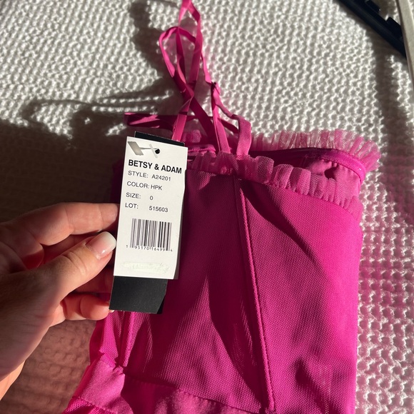 Prom Dress! - Picture 4 of 4